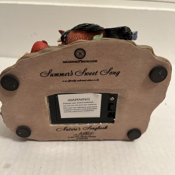 The Bradford Exchange Nature’s Songbook ‘Summers Sweet Song’ Touch-Activated - Picture 9 of 9